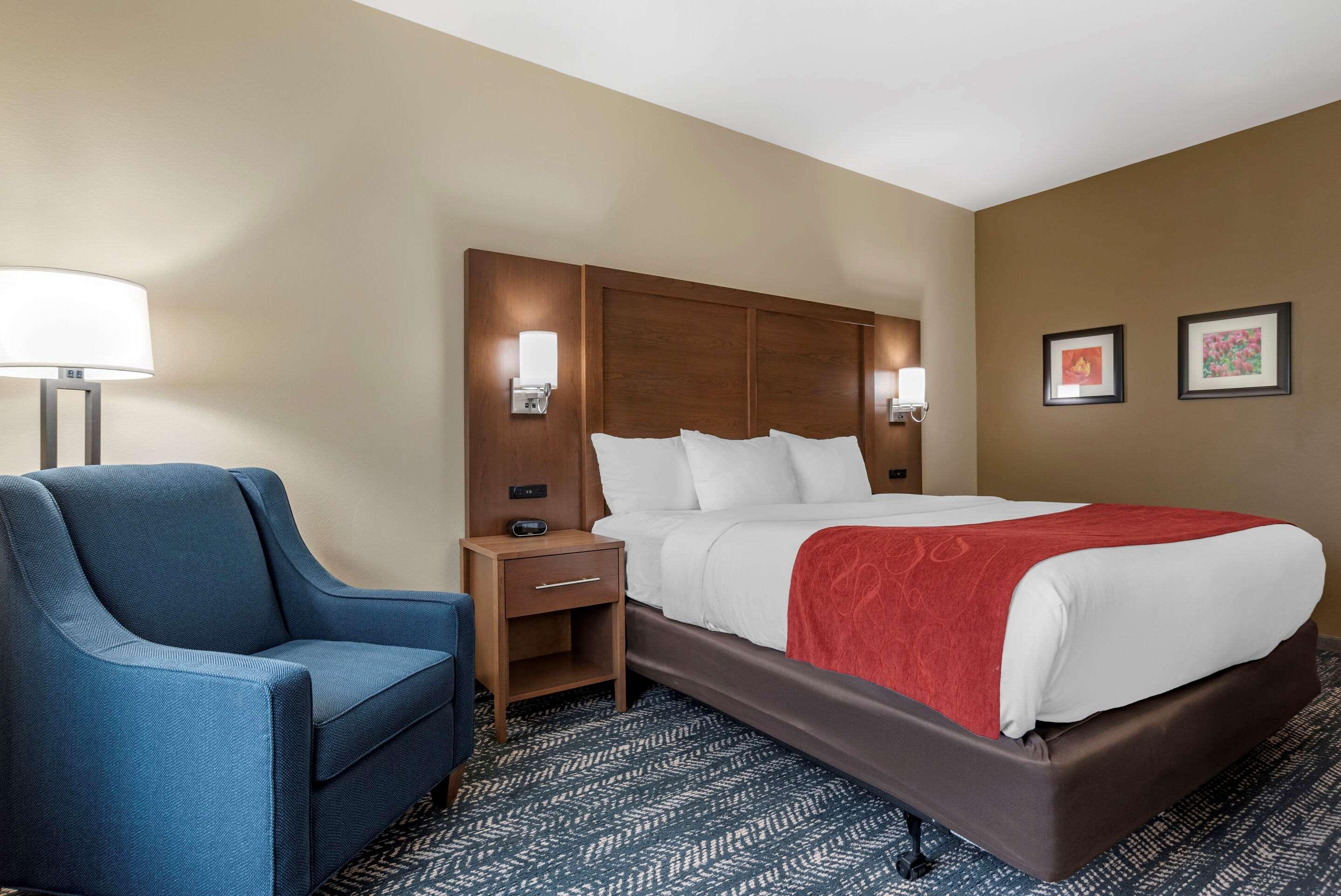Comfort & Downtown Near Tuscaloosa