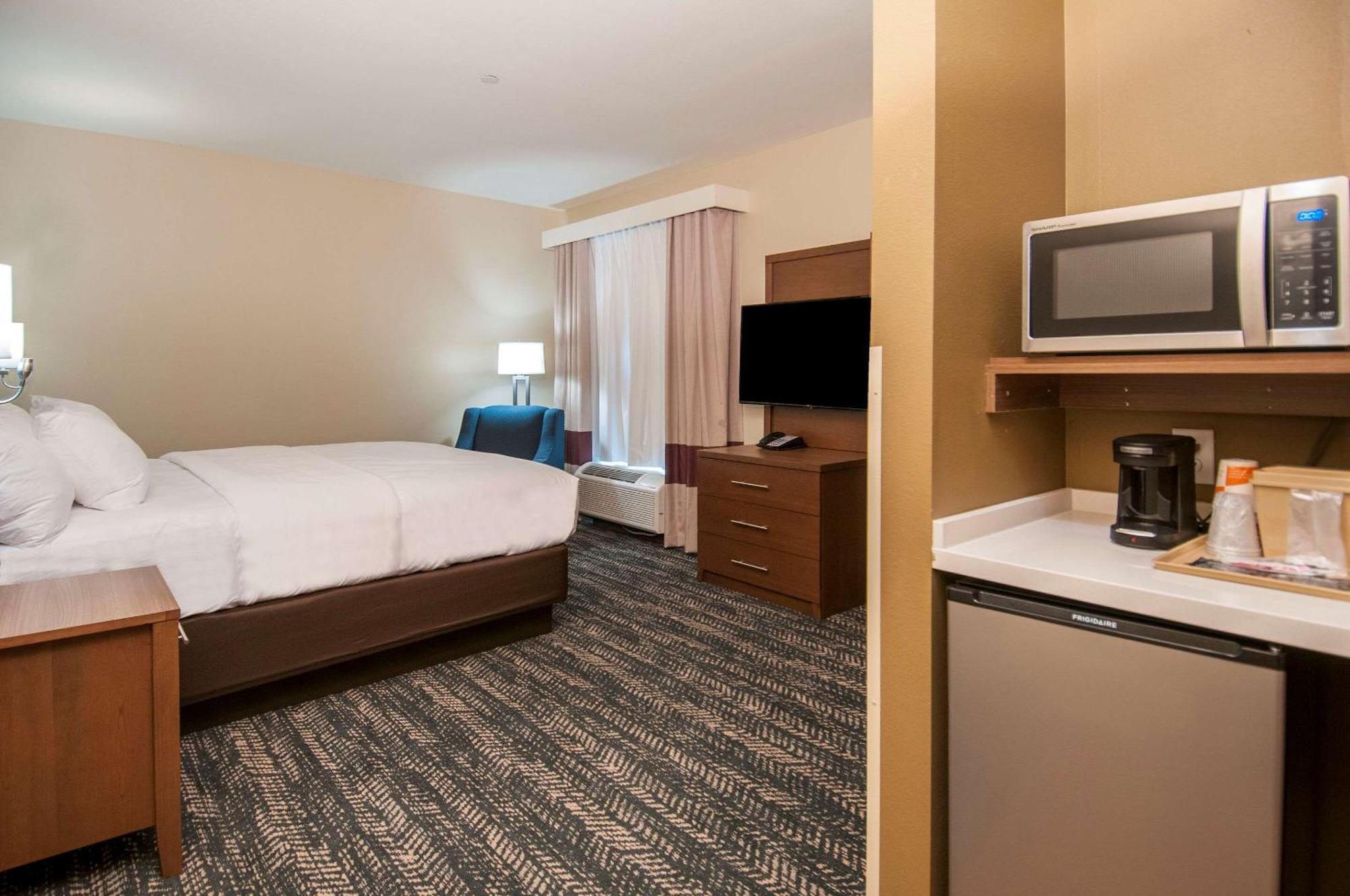Comfort & Downtown Near Tuscaloosa