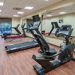 Comfort Inn & Suites Downtown Near University 